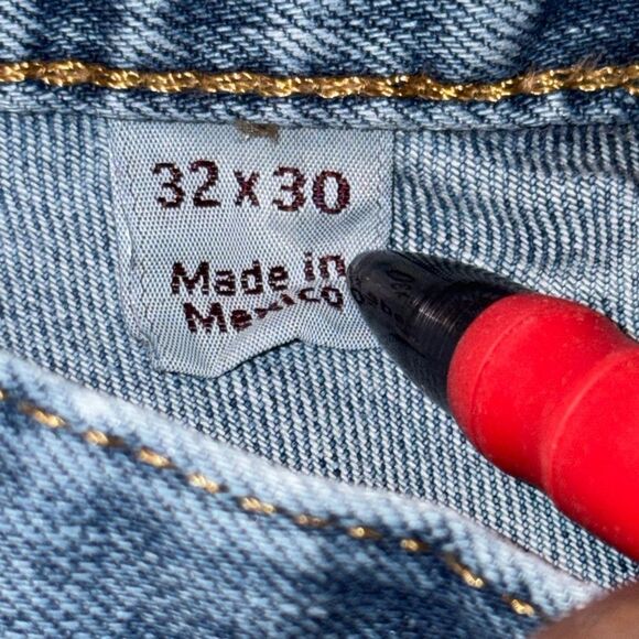 Carhartt Men's Relaxed Fit Straight Leg Jeans - Picture 6 of 8